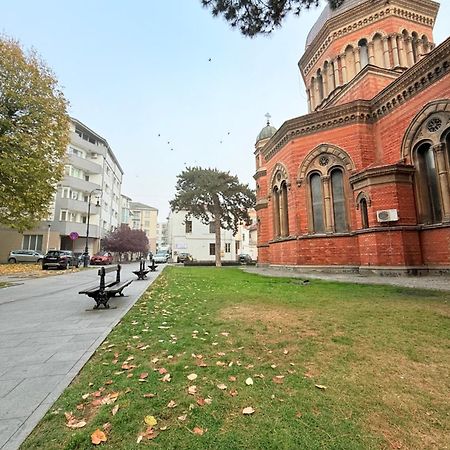 Aman 20 Apartman Craiova Kültér fotó