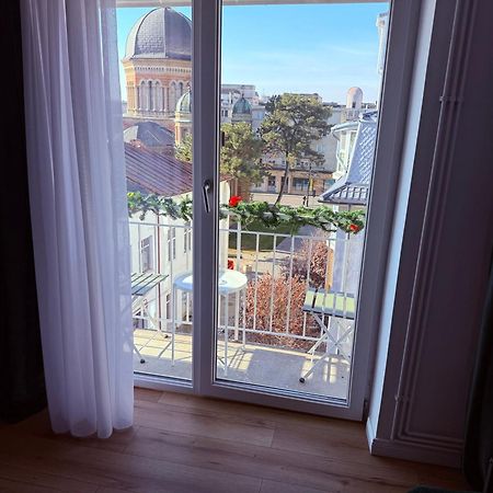 Aman 20 Apartman Craiova Kültér fotó